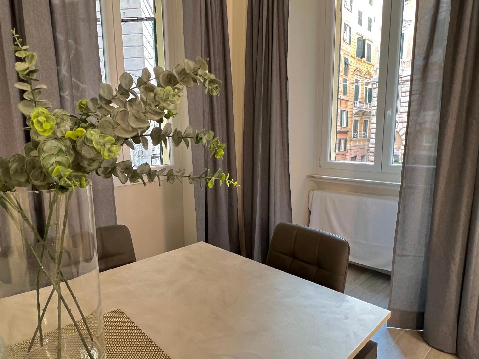 Lomellini One Apartment Genoa Bagian luar foto